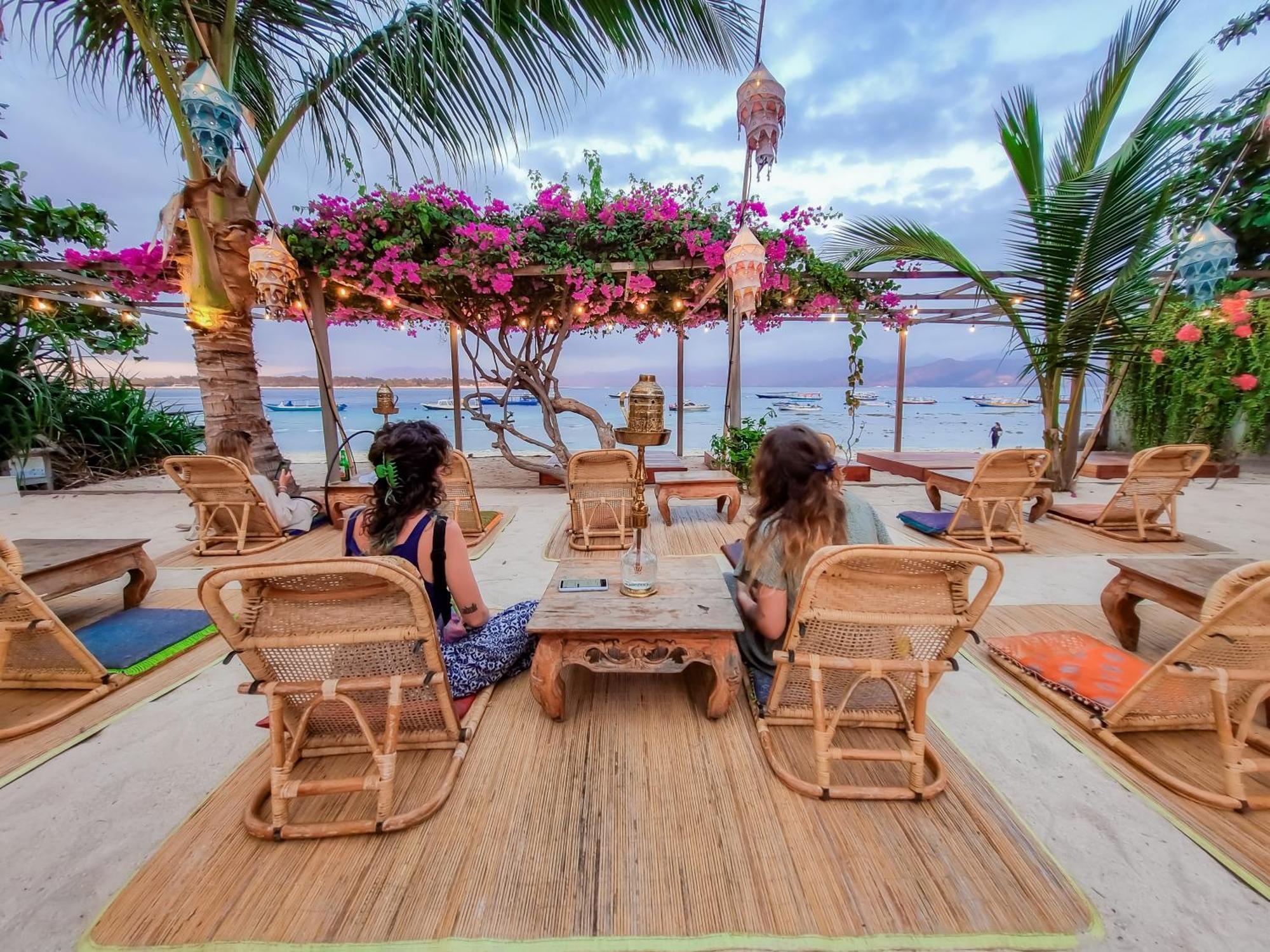 Pesona Beach Resort&Spa Gili Trawangan Exterior foto